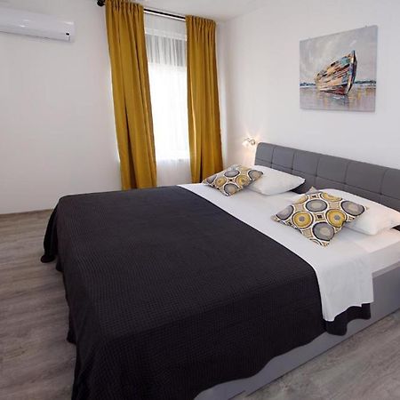 Sophie The Center Of The Old Town Apartment Zadar Luaran gambar