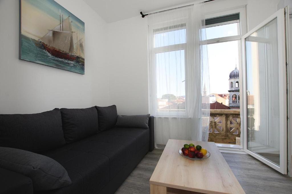 Sophie The Center Of The Old Town Apartment Zadar Luaran gambar