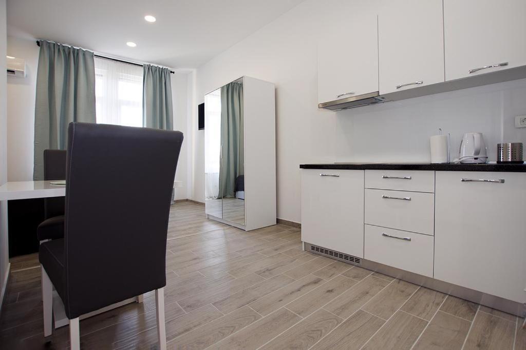 Sophie The Center Of The Old Town Apartment Zadar Luaran gambar